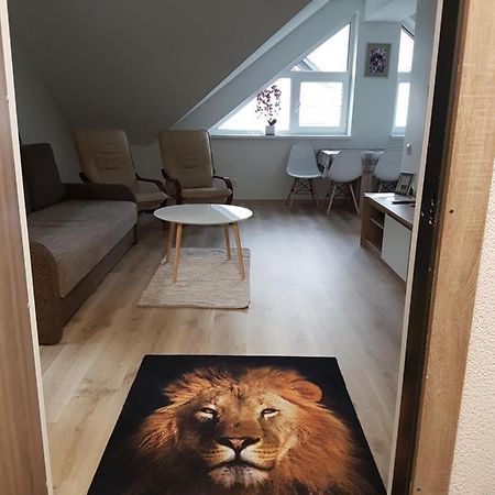 Liuto Apartamentai Juodkrante Bagian luar foto