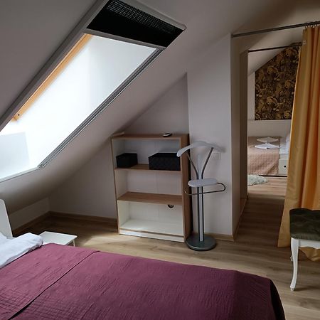Liuto Apartamentai Juodkrante Bagian luar foto