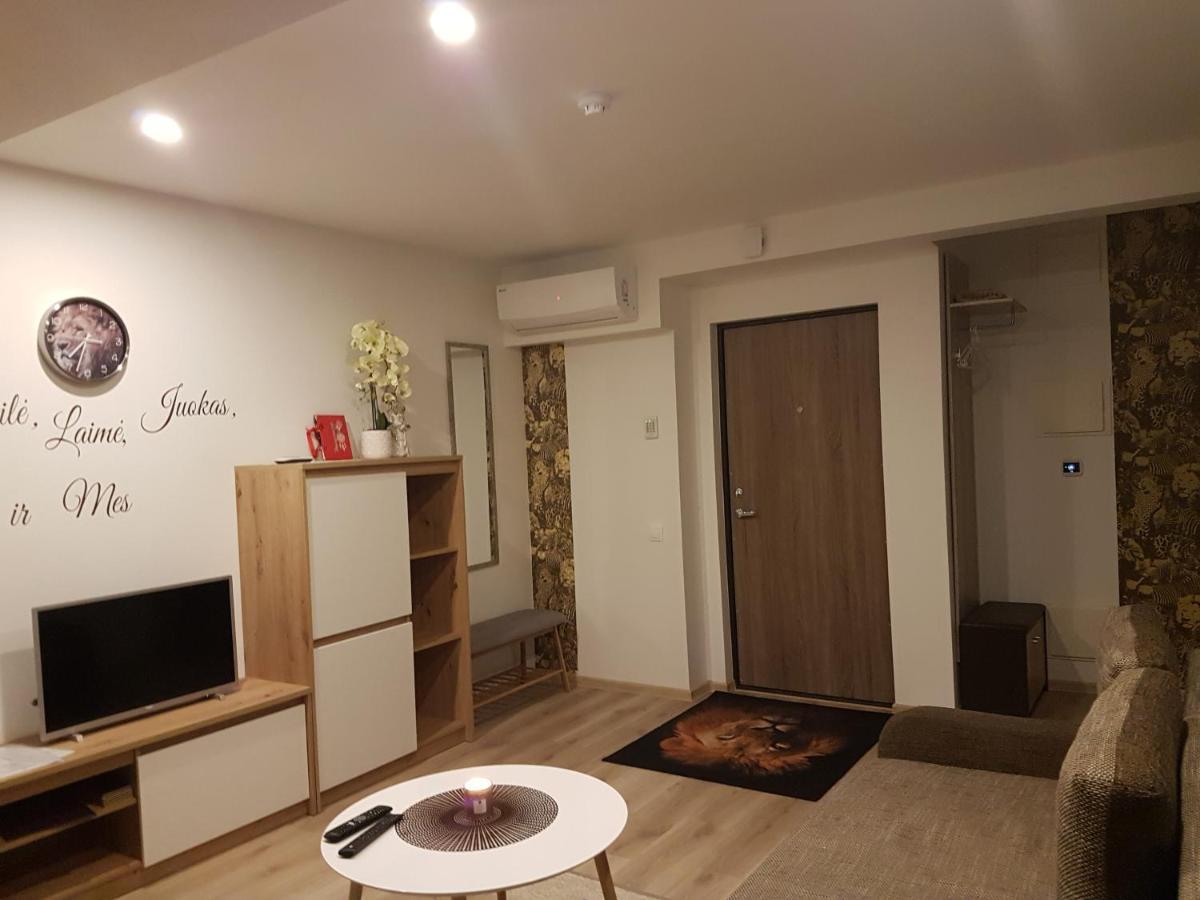 Liuto Apartamentai Juodkrante Bagian luar foto