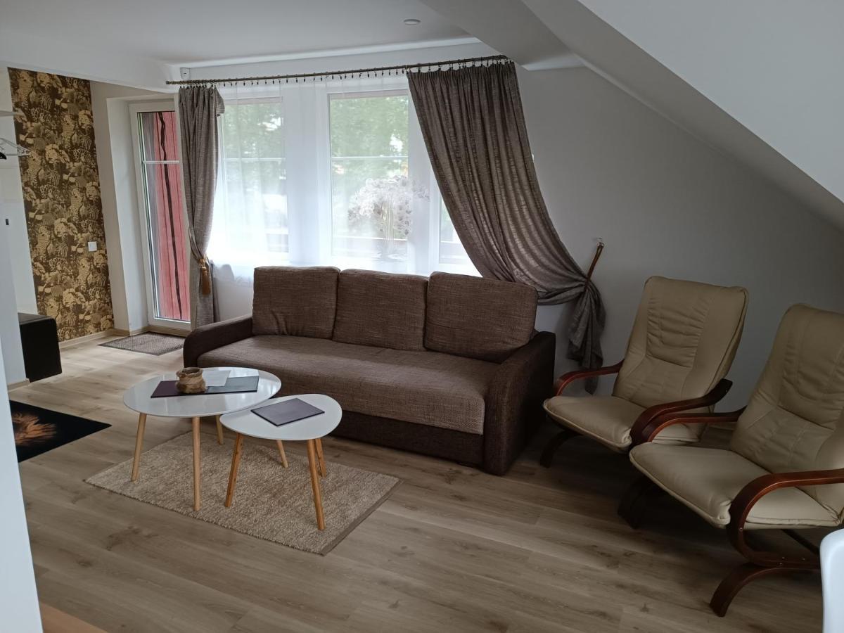 Liuto Apartamentai Juodkrante Bagian luar foto