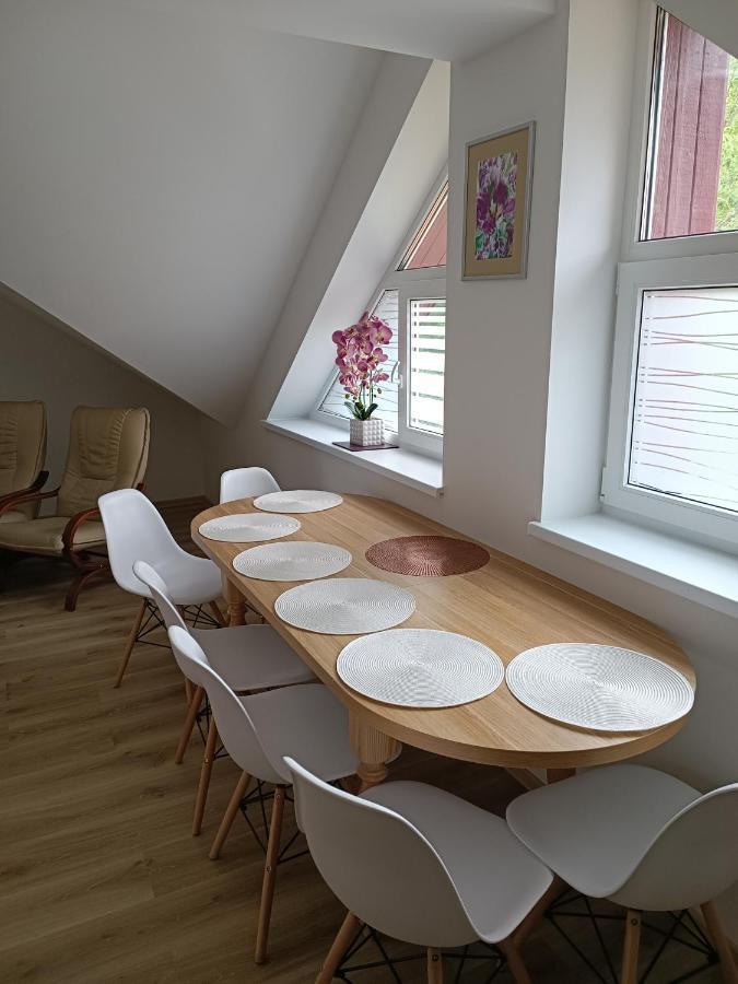 Liuto Apartamentai Juodkrante Bagian luar foto